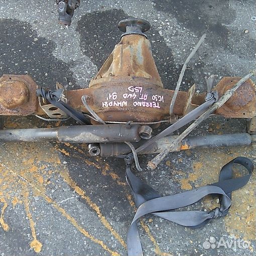 Мост nissan terrano D21 VG30E