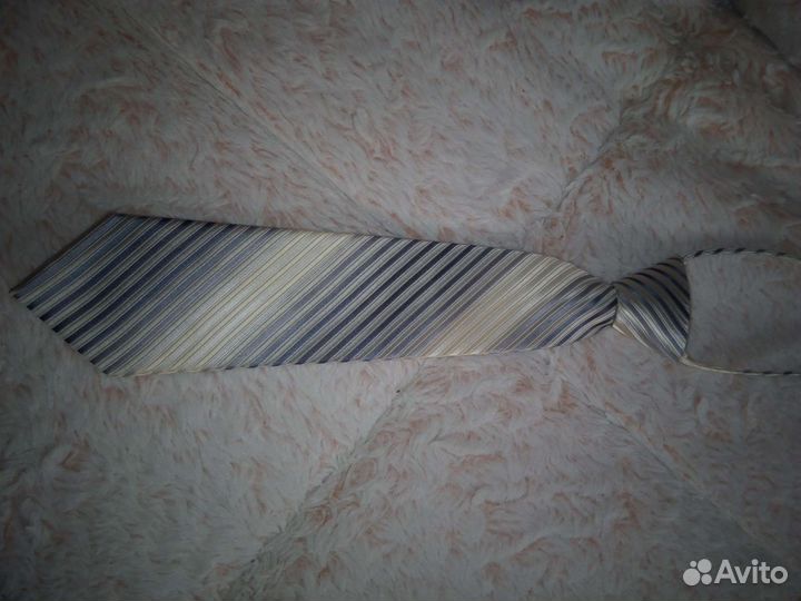 Галстук
