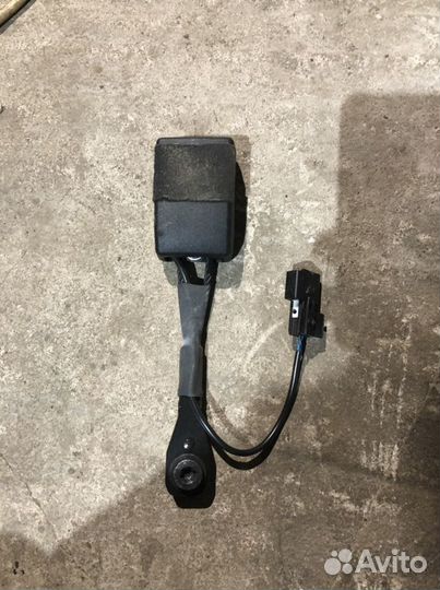 Замок ремня безопасности передний Опель Инсигния