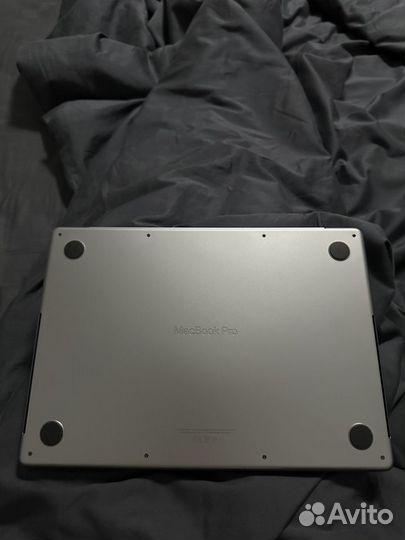 Apple MacBook Pro 14