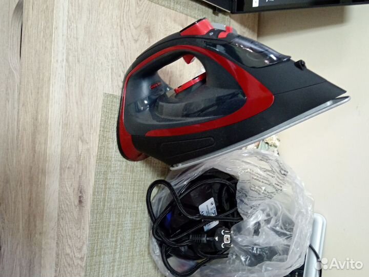 Утюг беспроводной