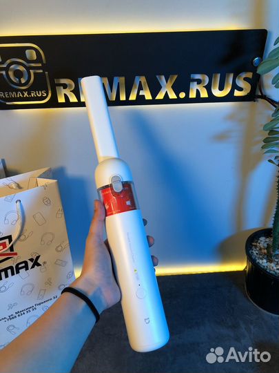 Автомобильный пылесос Xiaomi