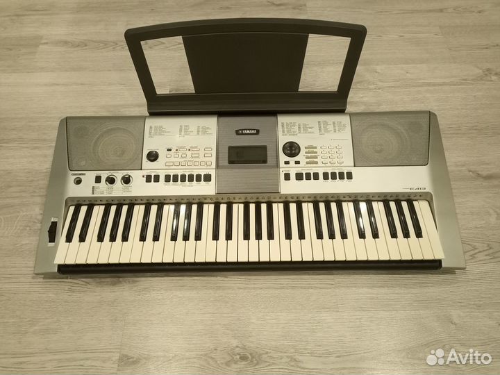 Синтезатор Yamaha psr-e413