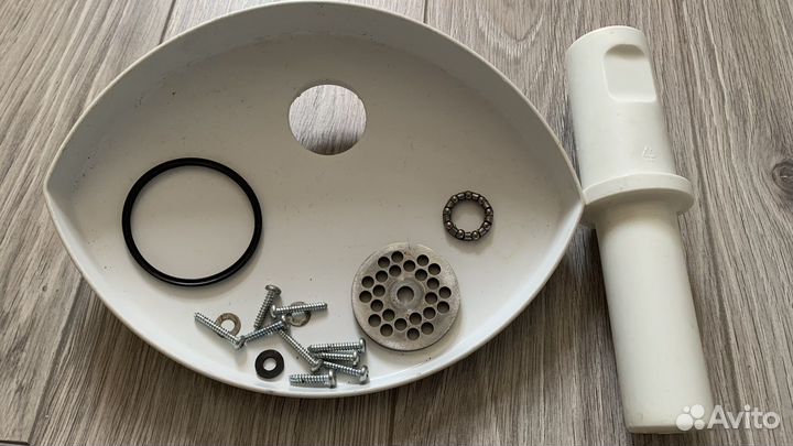 Мясорубка Bosch MFW 1550/01 на запчасти