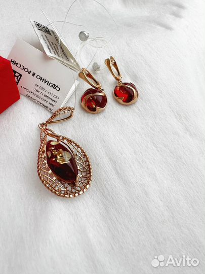 Серьги с янтарем