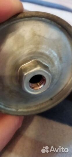 Воздушный фильтр, топлевный и эмблема на ауди 80