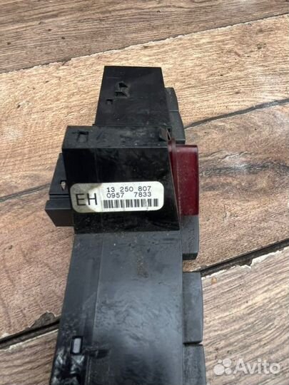 Блок кнопок Opel Corsa D 1.4 2007