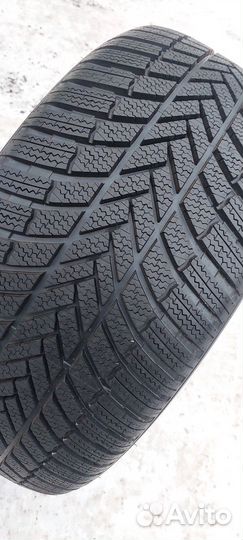 Bridgestone Blizzak LM005 DriveGuard 265/40 R20 104V