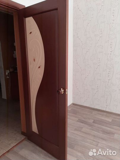 Двери межкомнатные с коробкой