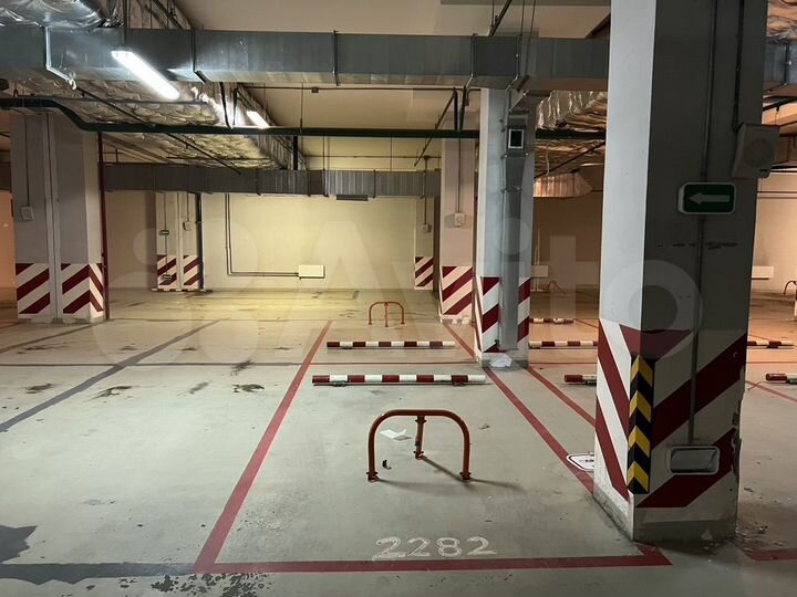 Машиноместо, 24 м²