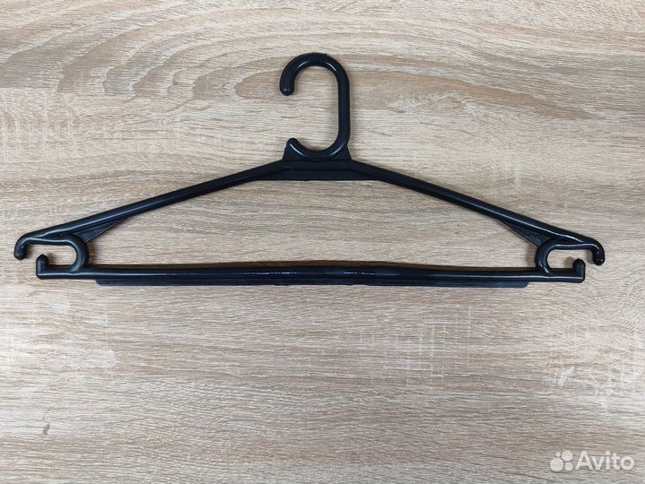 Вешалки плечики