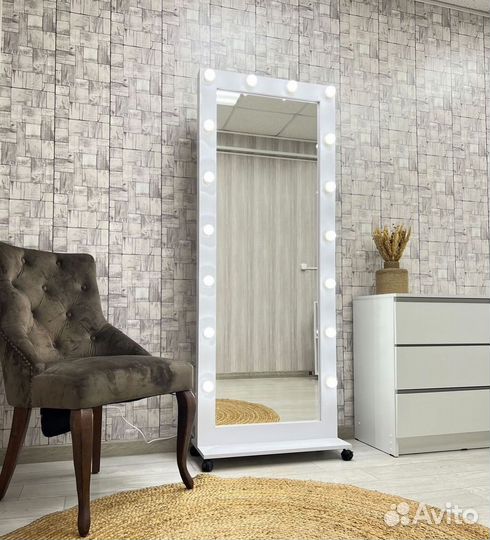 Гримерное зеркало