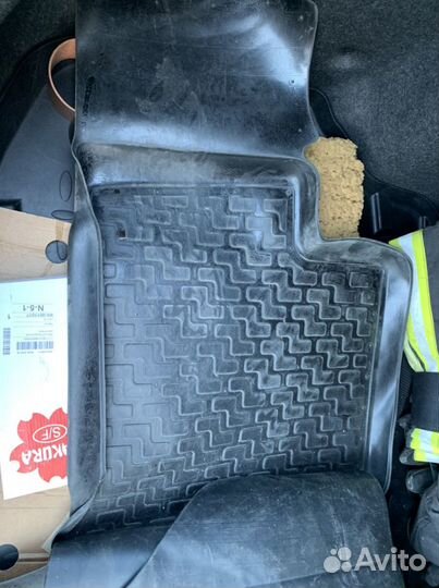 Автополики Toyota Rav-4