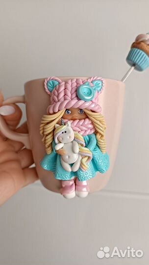 Кружка и ложка с декором полимерной глины