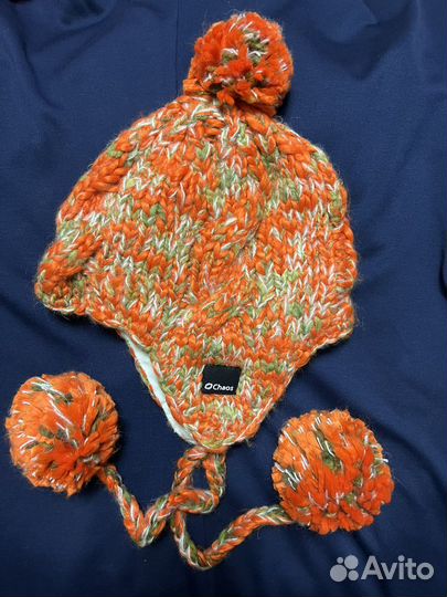 Шапки ушанки с косичками и пумпонами