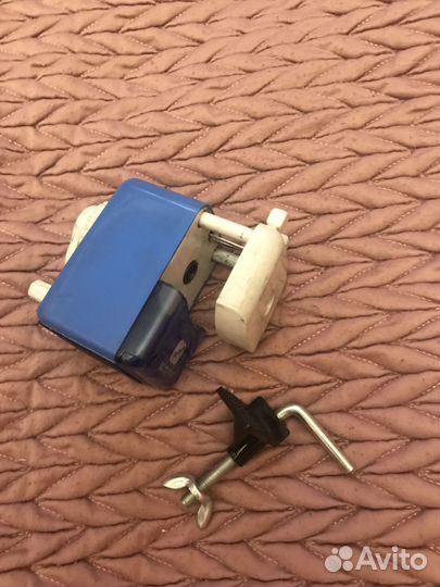 Точилка для карандашей механическая