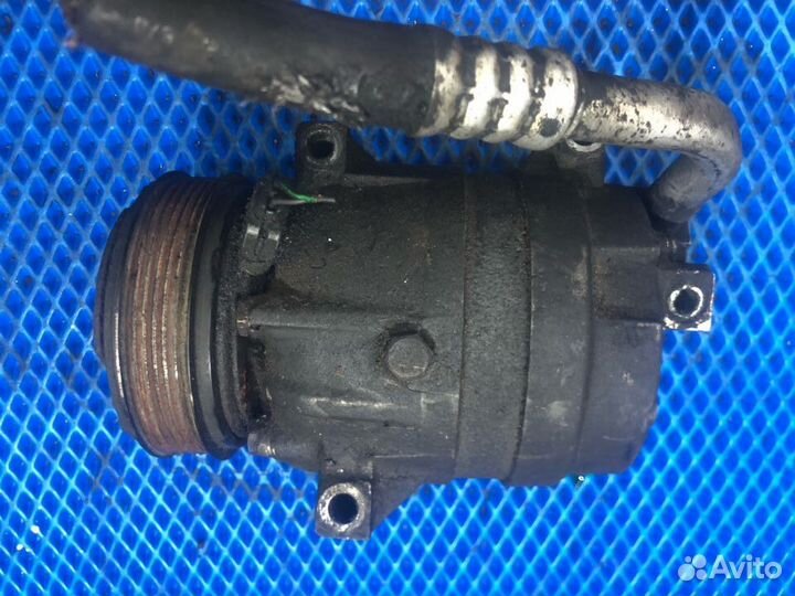 Компрессор кондиционера 1.9 F9Q Renault Trafic