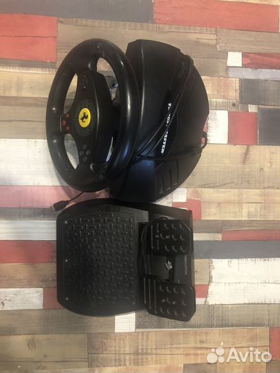 Thrustmaster Ferrari GT experience PS3/PC