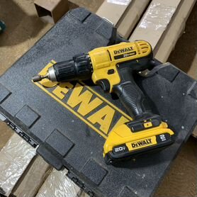 Шуруповерт dewalt 20v