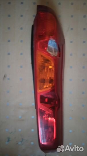 Задняя фара на Ниссан Хтрейл