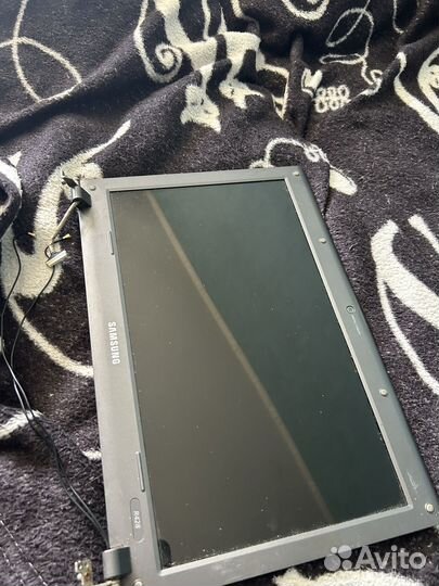 Дисплей от ноутбука samsung