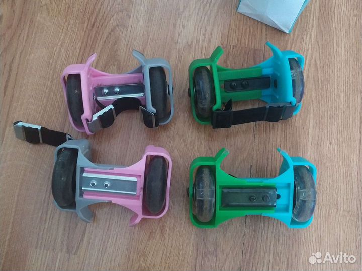 Ролики детские светящиеся на обувь