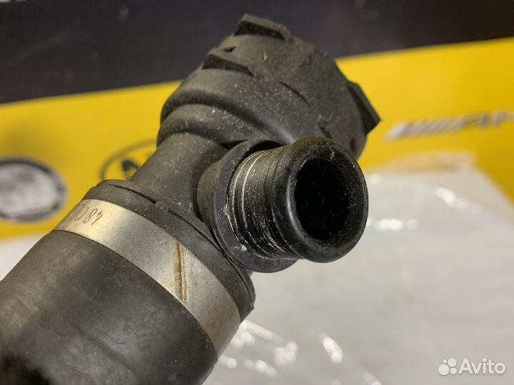 Патрубок системы охлаждения bmw f10