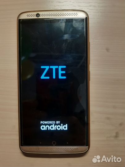 ZTE Axon 7, 4/64 ГБ