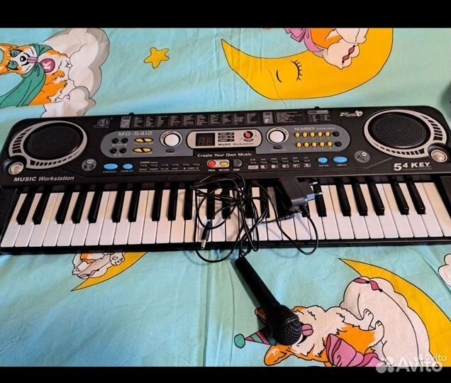 Детский синтезатор с микрофоном
