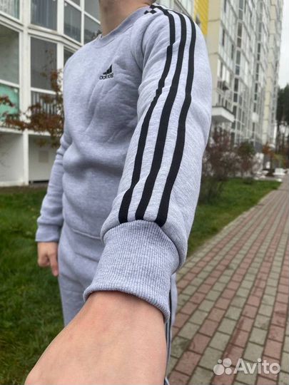 Спортивный утепленный костюм мужской adidas