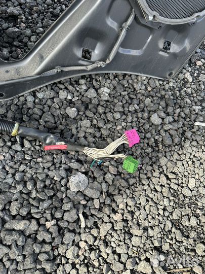 Панель двери правой Scania 5 1724880