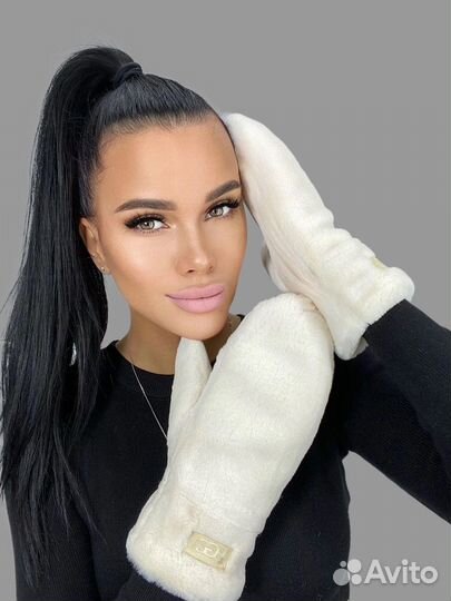 Варежки пушистик женские