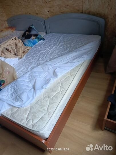 Кровать с матрасом 120х200 бу