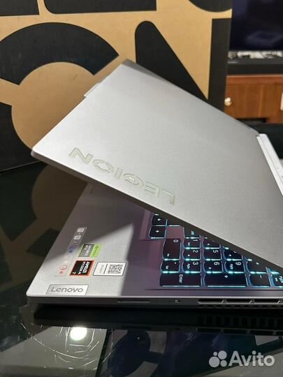 Lenovo legion slim5 24 R7 4070 usa