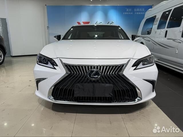 Lexus ES 2.0 AT, 2020, 39 000 км