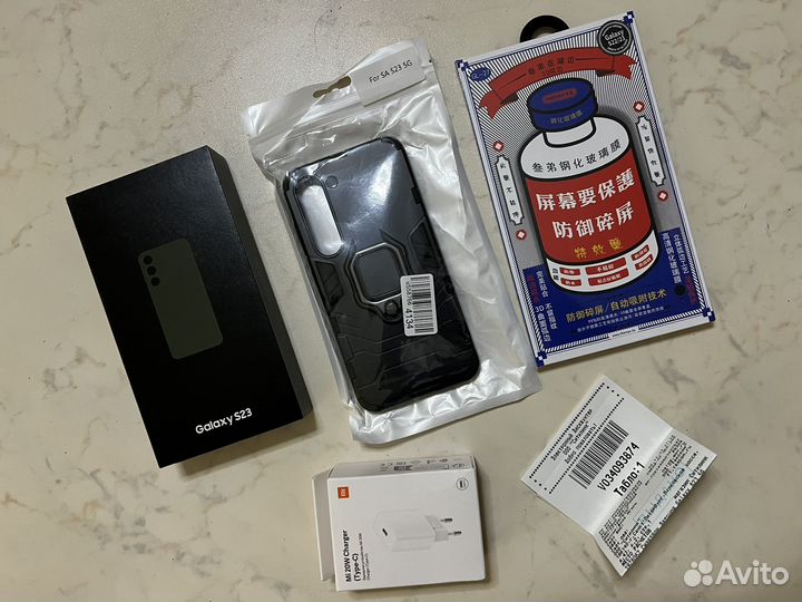 Samsung Galaxy S23, 8/128 ГБ