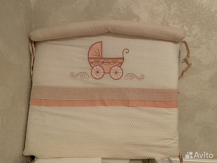 Бортики на детскую кроватку