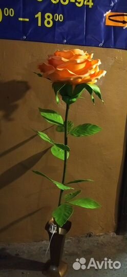 Торшер роза из изолона