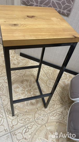 Стул барный