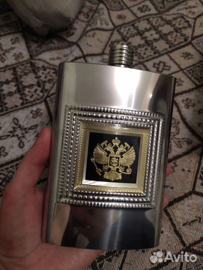 Фляжка