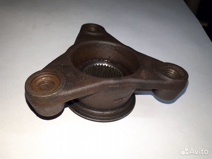 Фланец задний кпп мт82 Форд Транзит