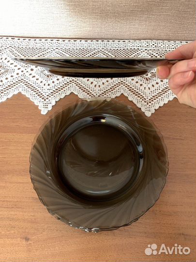 Посуда столовая тёмная