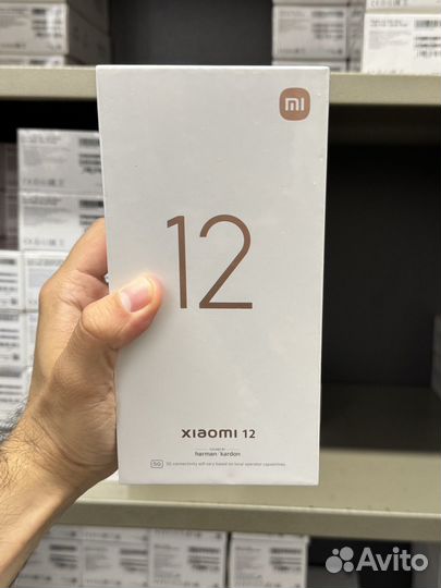 Xiaomi 12, 8/256 ГБ
