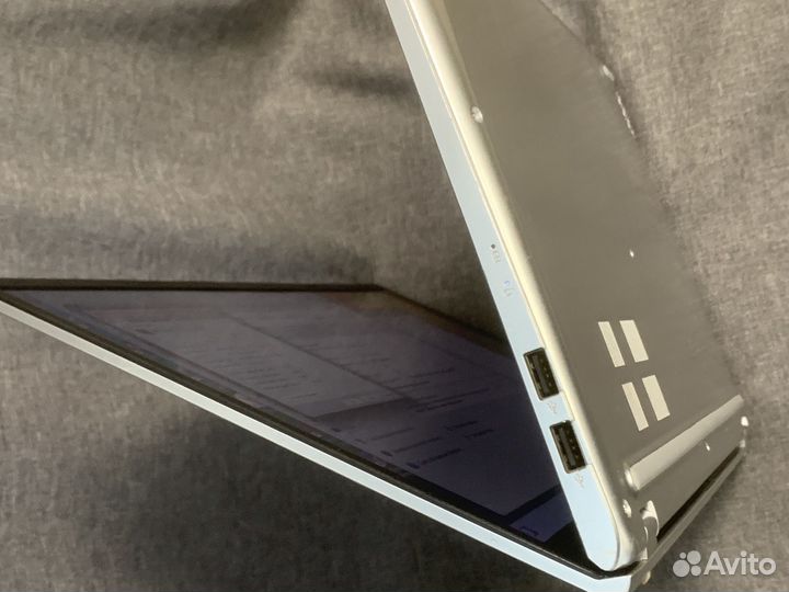 Asus ViviBook 15