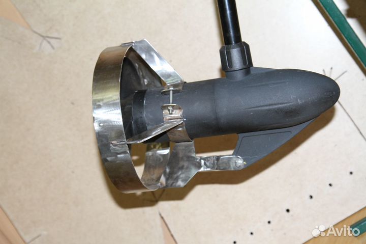 Зашита винта лодочного электромотора