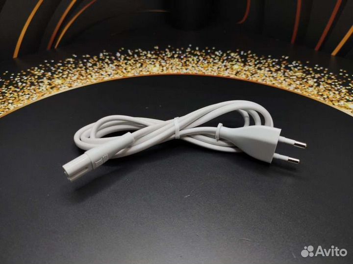 Резервуар,док станция,сетевой кабель,боковая щетка