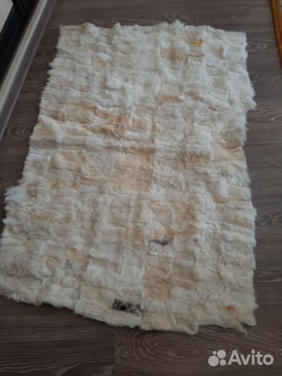 Коврик из кусочков овчины