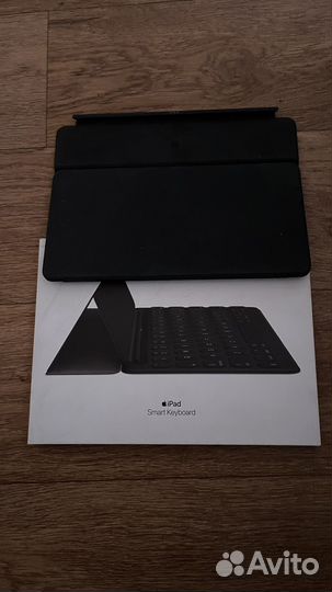 iPad smart keyboard