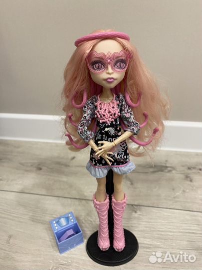 Кукла monster high