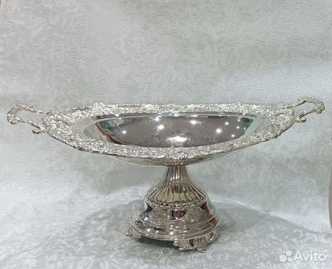 Ваза для фруктов (фруктовница)